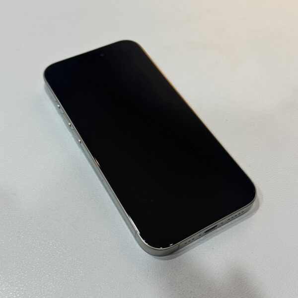 Apple iPhone 15 Pro 256GB 中古機 二手機 福利機：圖片 2