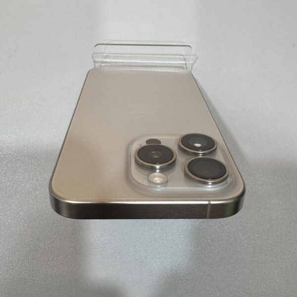 Apple iPhone 15 Pro 256GB 中古機 二手機 福利機：圖片 5
