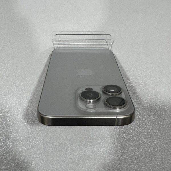 APPLE IPhone 15 Pro 128GB 原色鈦金屬 中古機 二手機 福利機：圖片 5
