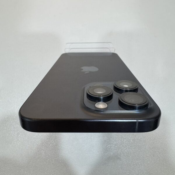 Apple iPhone 15 Pro Max 1TB 藍色鈦金屬 中古機 二手機 福利機：圖片 5