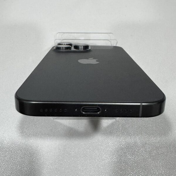 Apple iPhone 16 Pro Max 512GB 黑色鈦金屬 中古機 二手機 福利機：圖片 3
