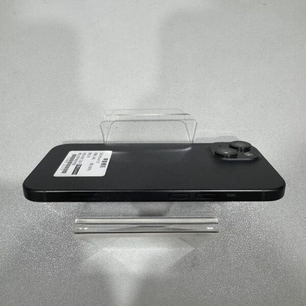 Apple iPhone 15 128GB 黑 中古機 二手機 福利機：圖片 4