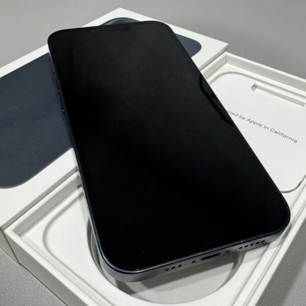 Apple iPhone 13 256GB 午夜 中古機 二手機 福利機：圖片 6