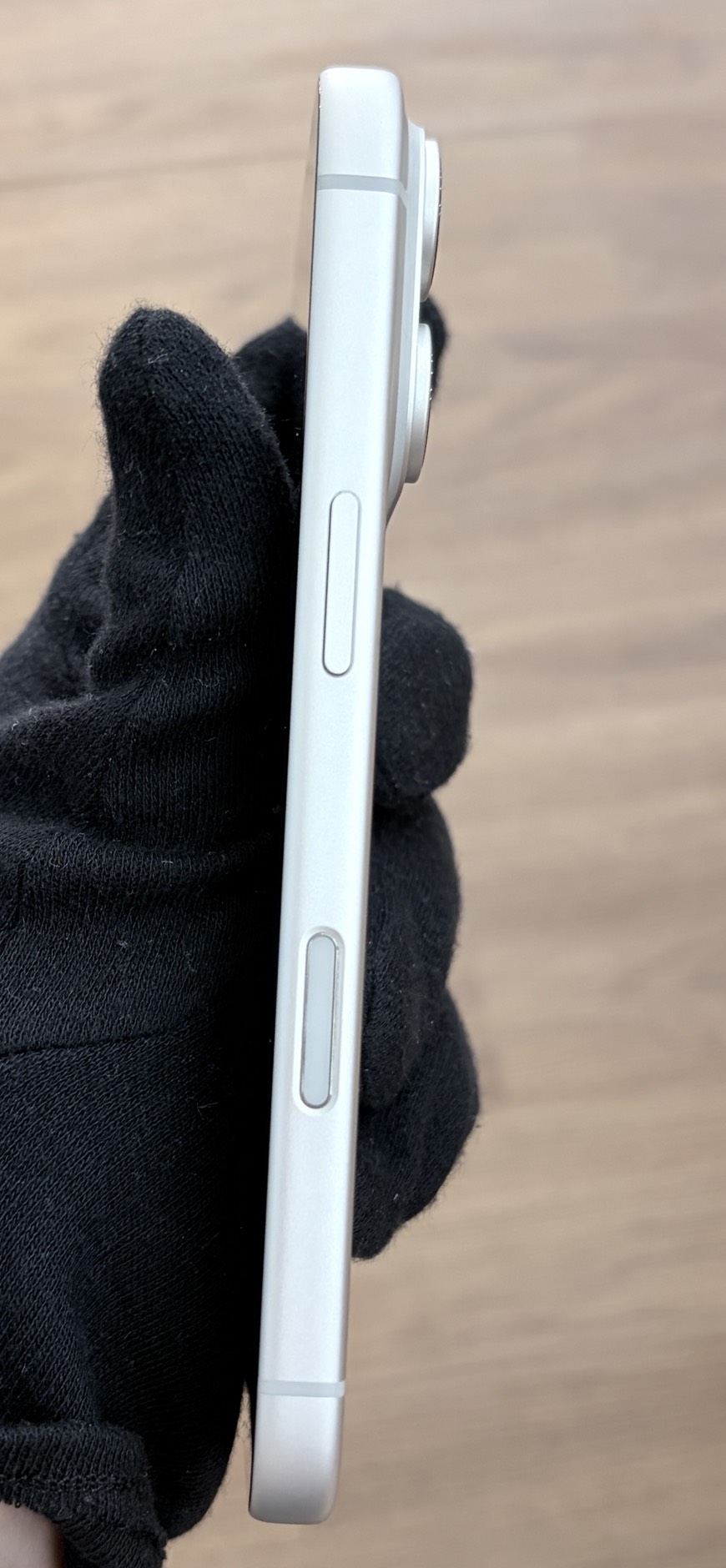 Apple iPhone 17 Pro 256GB 銀色 中古機 二手機 福利機 #75549:圖片 4