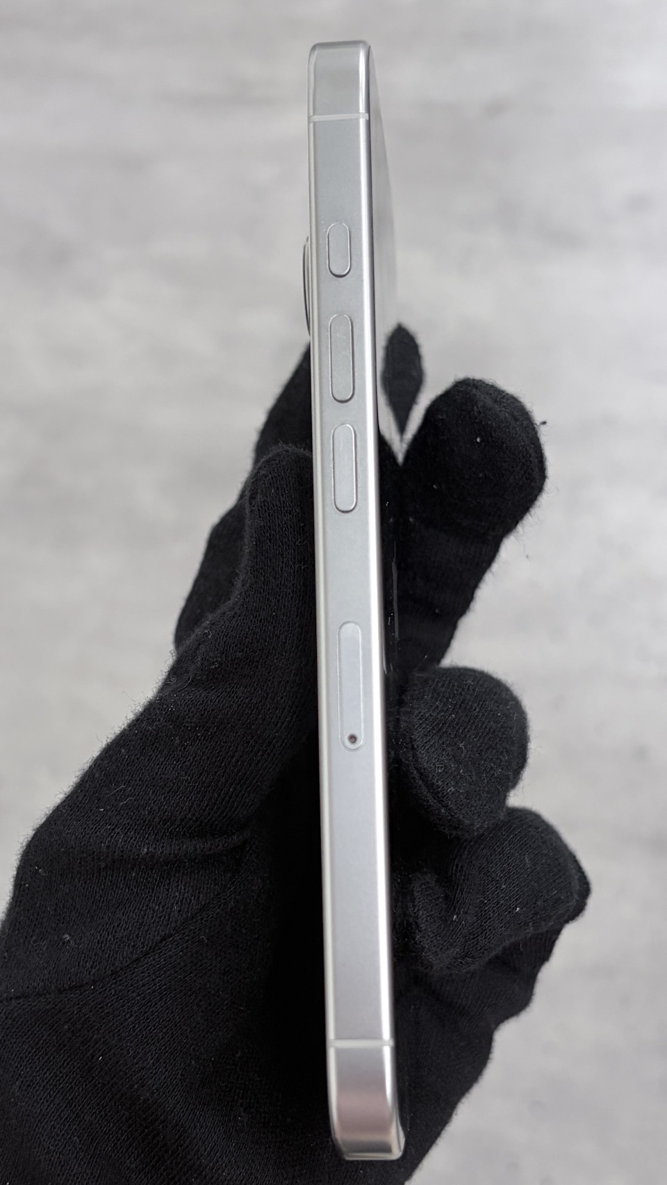 Apple iPhone 16 Pro 256GB 白色鈦金屬 中古機 二手機 福利機 #91235:圖片 4
