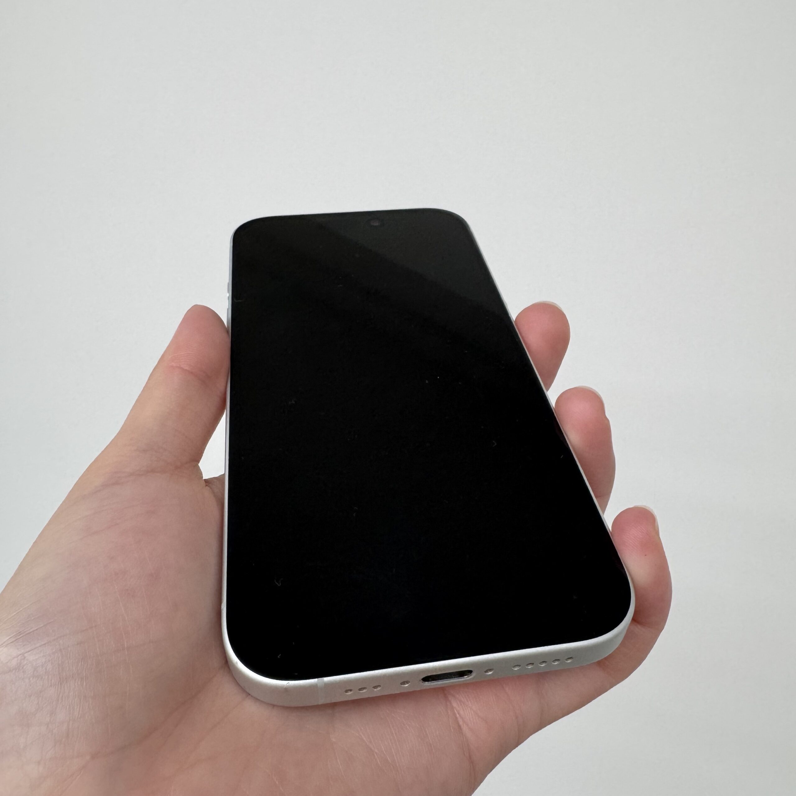 Apple iPhone 16 256GB 白色 中古機 二手機 福利機 #00963:圖片 8