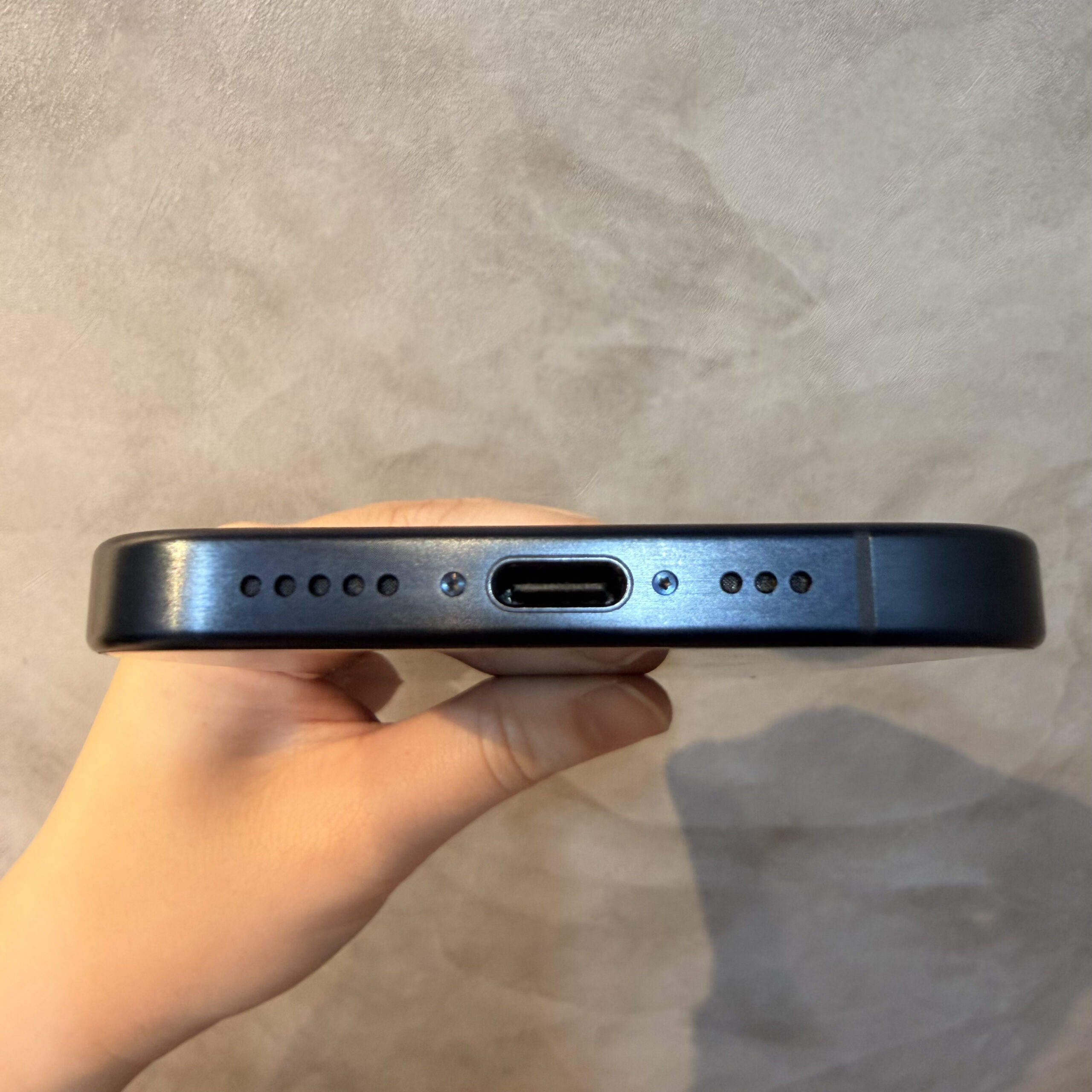 Apple iPhone 15 Pro 256GB 藍色鈦金屬 中古機 二手機 福利機 #97237:圖片 4